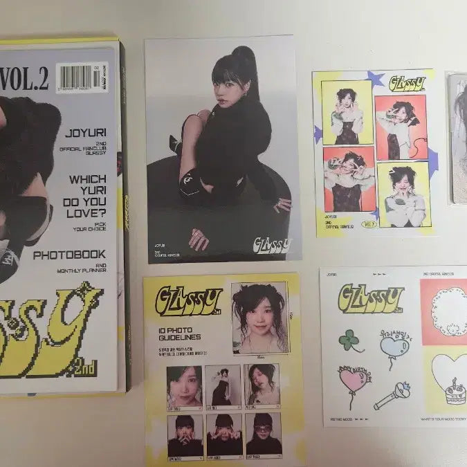 [BUNJANG] Cho Yuri Glassy 2nd Generation Kit / 조유리 글래시 2기 키트 팝니다!