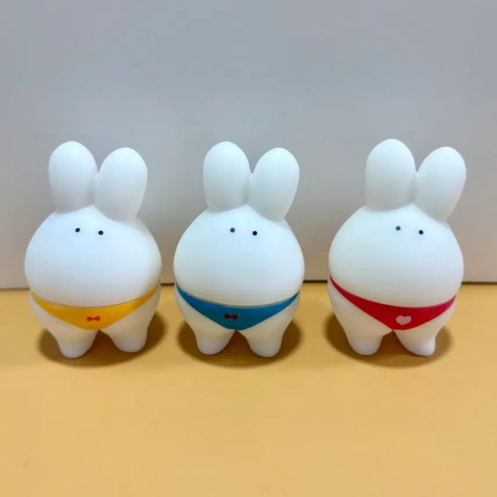 [BUNJANG] Rabbit Figure Gacha 3-Type Bundle Set / 토끼 피규어 가챠 3종 일괄