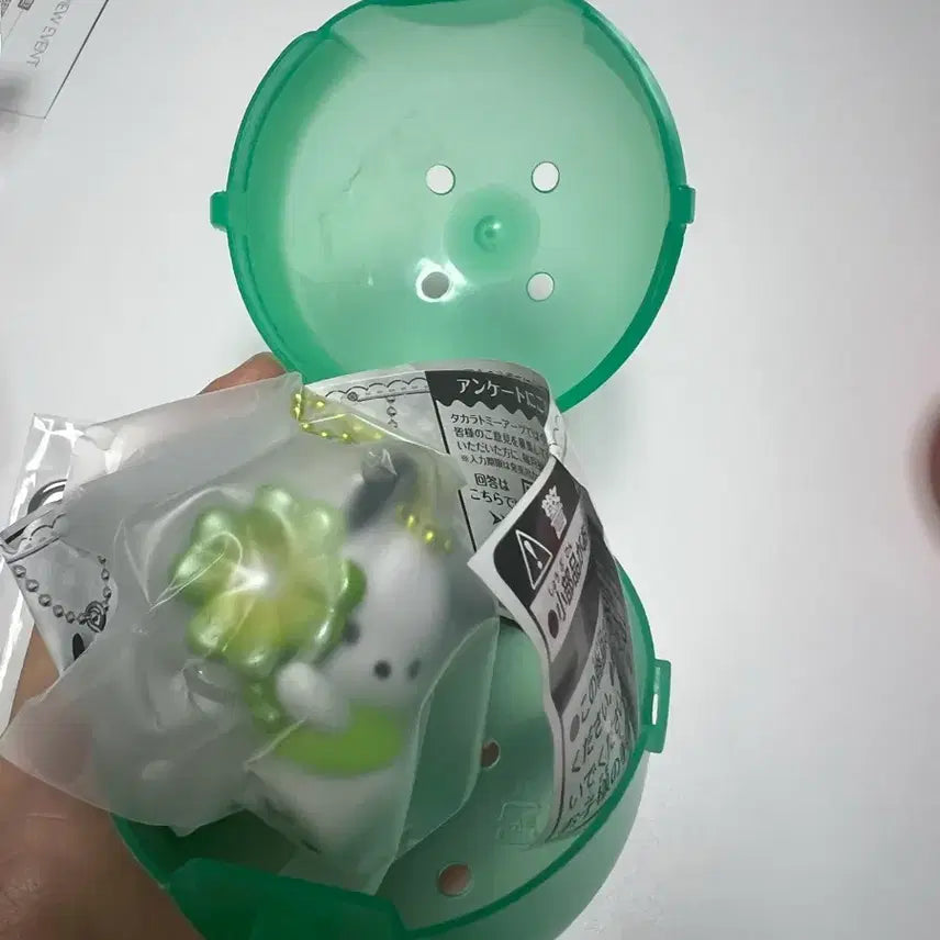 [BUNJANG] Sanrio Four Leaf Clover Gachapon Clover / 산리오 네잎클로버가챠 클로버 판매합니다