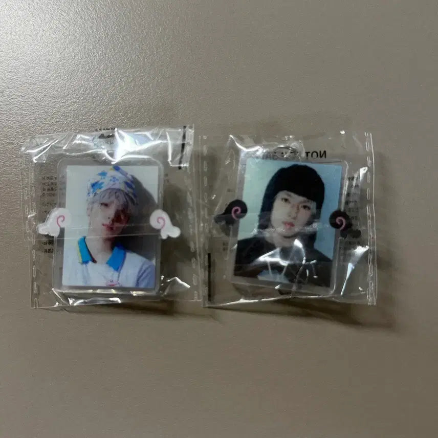 [BUNJANG] NCT WISH Seven Eleven Keychain Sakuya Eros Anteros Sealed / 엔시티위시 세븐일레븐 키링 사쿠야 에로스 안테로스 미개봉