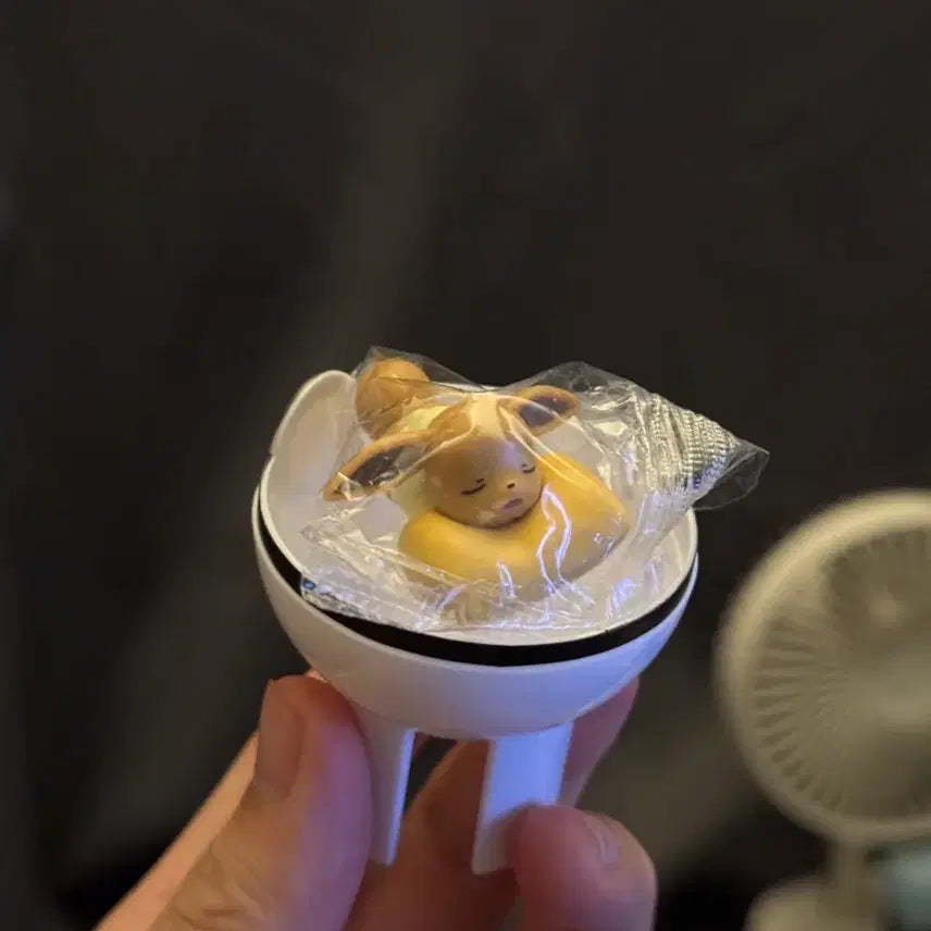 [BUNJANG] Pokemon Sleeping Eevee Figure (Sealed) / [미개봉]  포켓몬스터 음료수 피규어 잠자는 이브이
