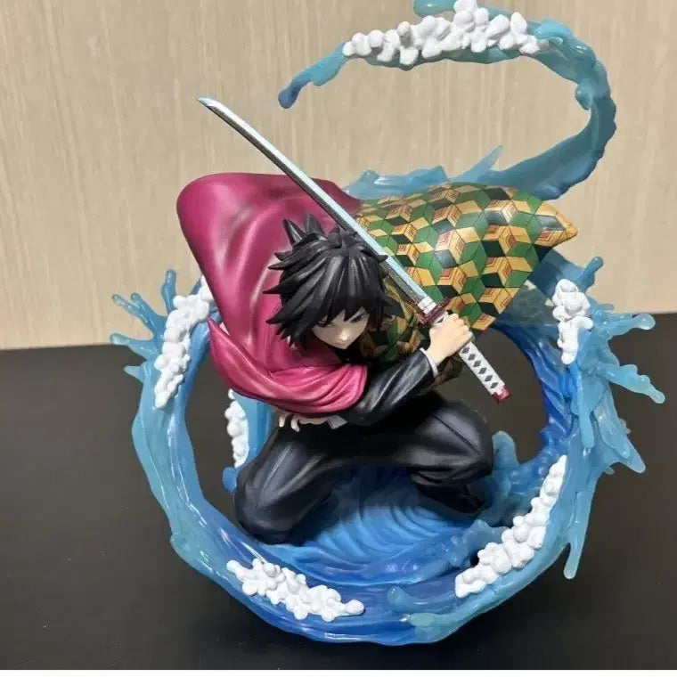 [BUNJANG] Bandai Figuarts Tomioka Giyu Figure / 귀멸의 칼날 토미오카 기유 피규어