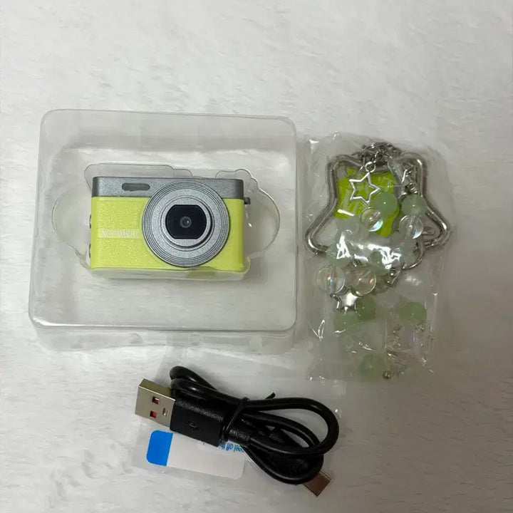 [BUNJANG] NCT WISH 2nd Anniversary MD Micro Camera Keyring + Riku Photocard / (원가이하) 엔시티위시 2주년 엠디 마이크로카메라 리쿠 포카 양도