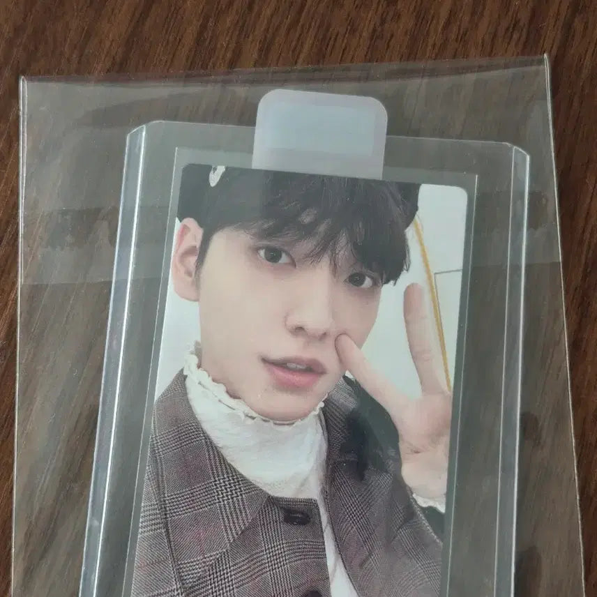 [BUNJANG] TXT Soobin GBGB Japan Photocard (Beret) / TXT 투바투 수빈 GBGB 일본 포카 양도합니다 (베레모 수빈)