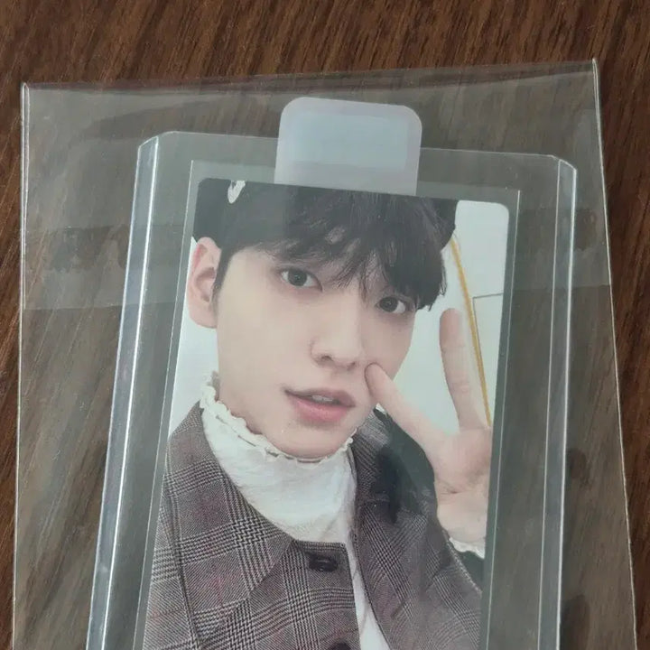 [BUNJANG] TXT Soobin GBGB Japan Photocard (Beret) / TXT 투바투 수빈 GBGB 일본 포카 양도합니다 (베레모 수빈)