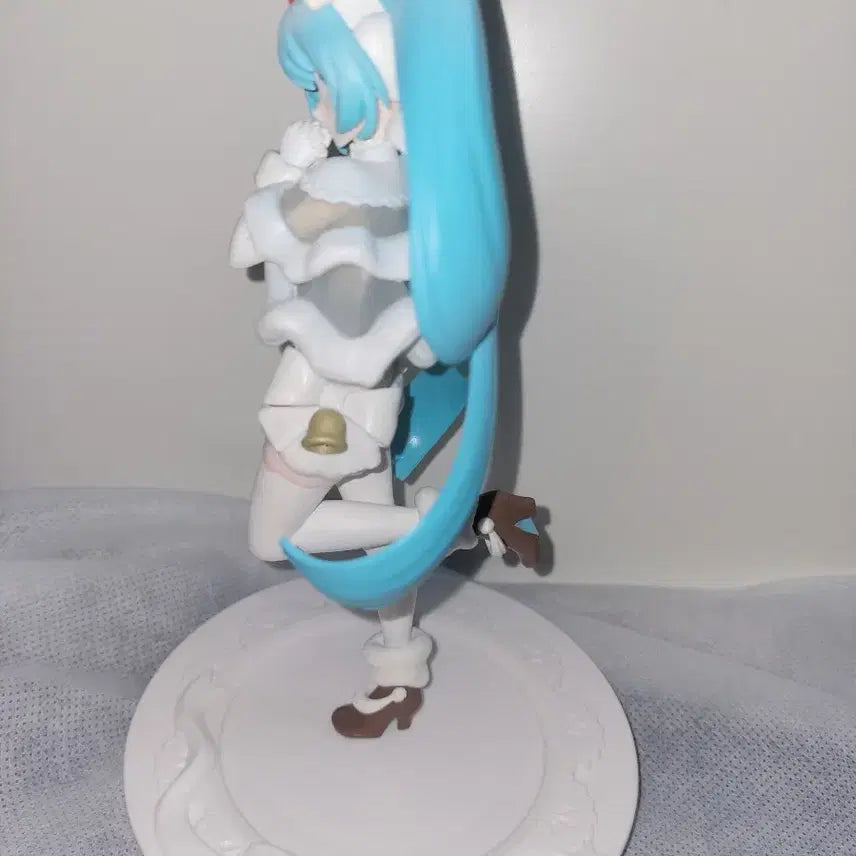 [BUNJANG] Hatsune Miku Noel Figure / 하츠네 미쿠 노엘 피규어 팝니다.