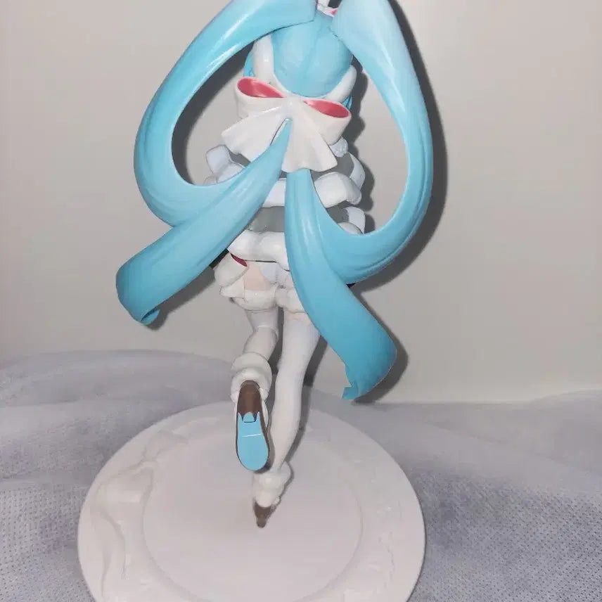 [BUNJANG] Hatsune Miku Noel Figure / 하츠네 미쿠 노엘 피규어 팝니다.