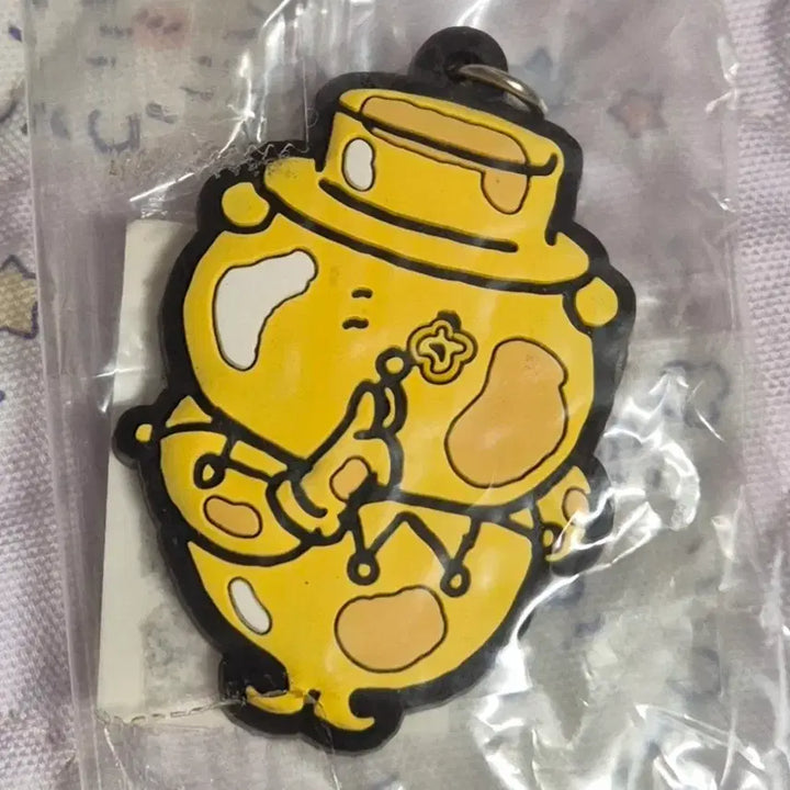 [BUNJANG] Chiikawa Gashapon Pierrot Clear Color Figure (Secret) / 치이카와 가샤폰 시크릿 클리어 컬러 피에로