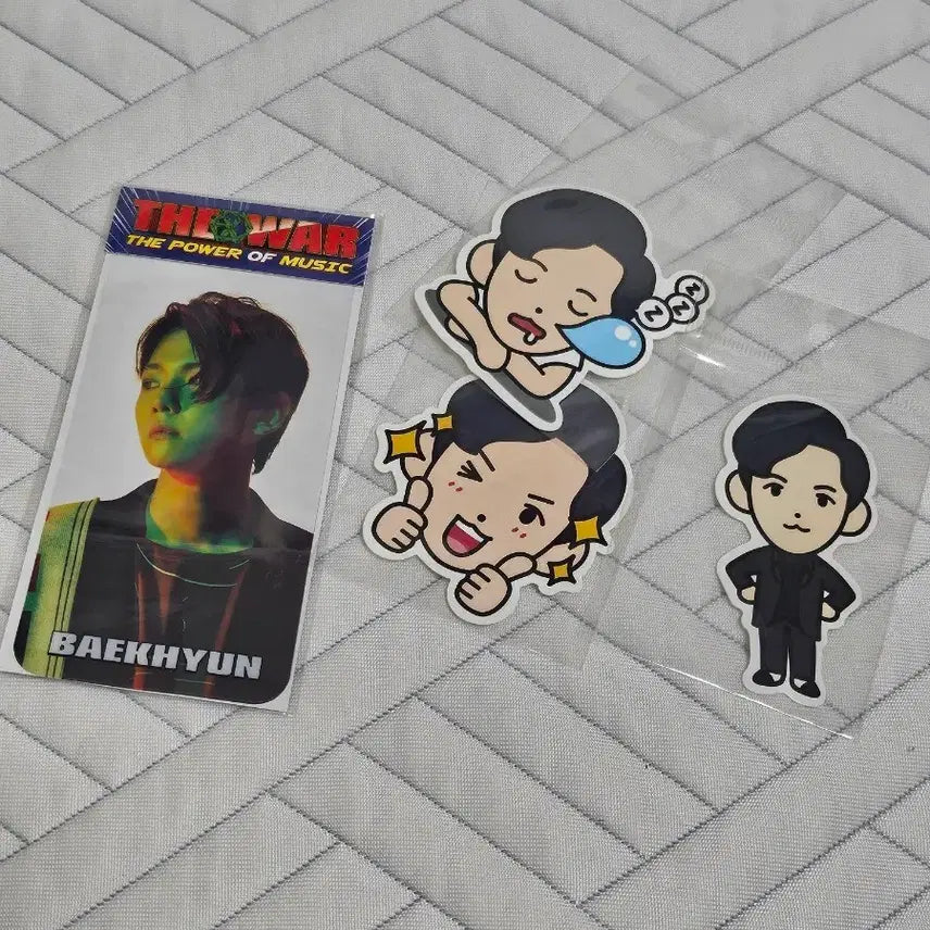 [BUNJANG] EXO Baekhyun Layered Film Set + Character Sticker (Sealed) / (미개봉) EXO 백현 레이어드 필름세트 + 캐릭터 스티커