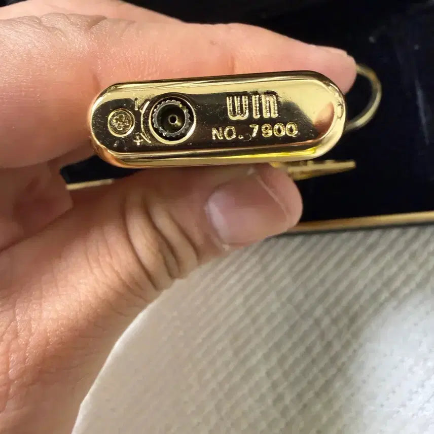 [BUNJANG] Gold Plated Lapidius Gift Set (Lighter, Pen, Tie Pin) / 금장기프트셋트 판매합니다