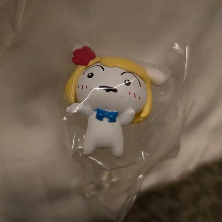 [BUNJANG] Crayon Shin-chan Gyaru-chan Shiro Figure / 크레용신짱 갸루짱 시로 피규어
