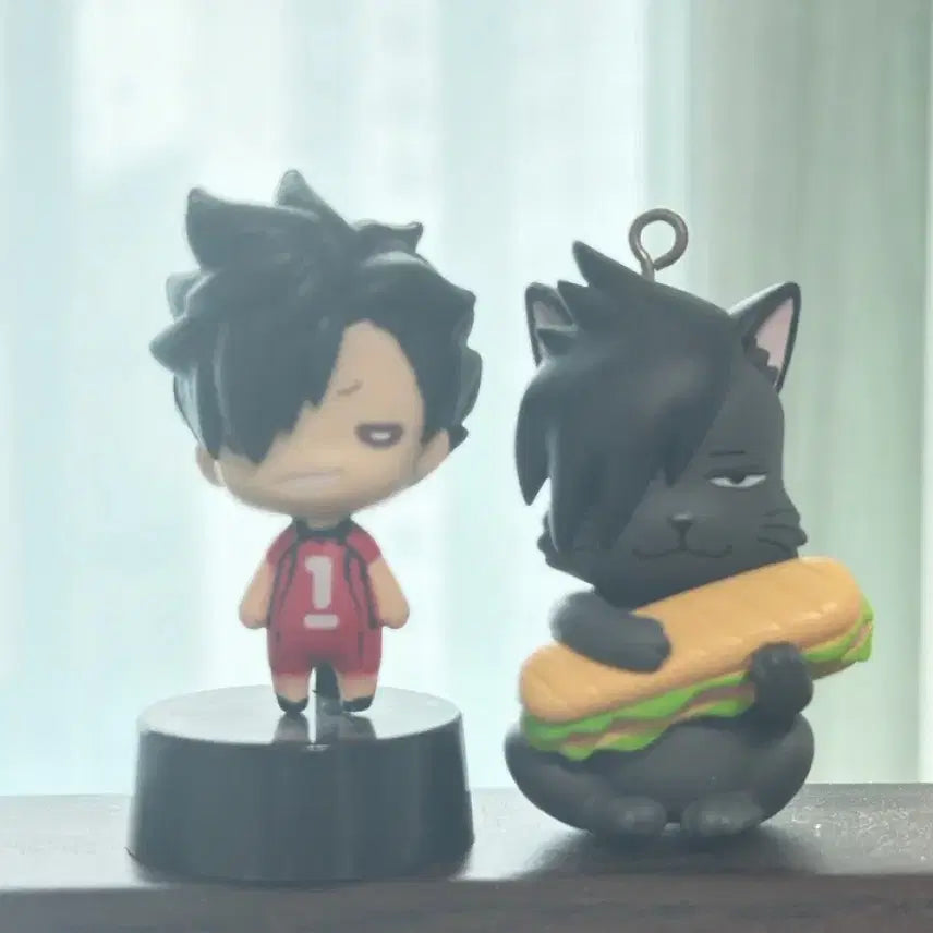[BUNJANG] Haikyuu!! Kuroo Tetsuro Nito Tan Mini Figure + Kuronyan Mini Figure Bundle Set / 일괄)하이큐 쿠로오 테츠로 니토탄 미니 피규어 + 쿠로냥 미니 피규어