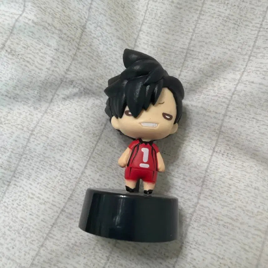 [BUNJANG] Haikyuu!! Kuroo Tetsuro Nito Tan Mini Figure + Kuronyan Mini Figure Bundle Set / 일괄)하이큐 쿠로오 테츠로 니토탄 미니 피규어 + 쿠로냥 미니 피규어