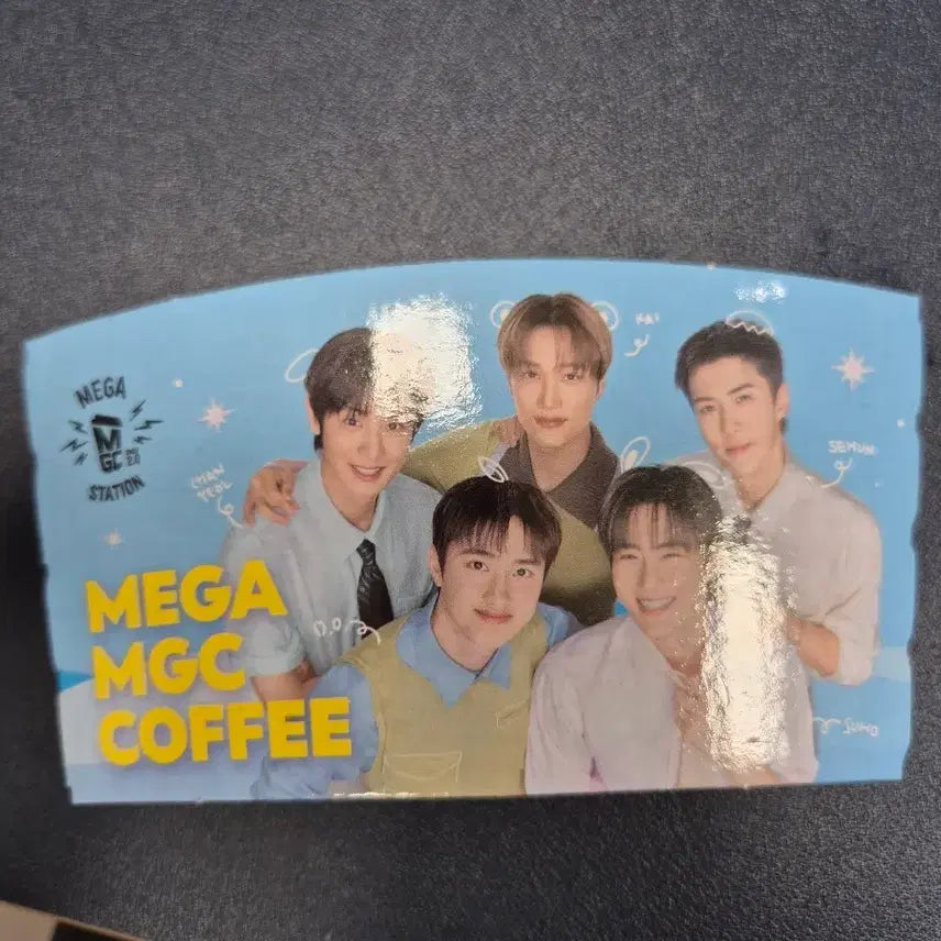 [BUNJANG] EXO Megacoffee Bundle Set 2 Photocards / 엑소 메가커피 컵홀더 2장 일괄