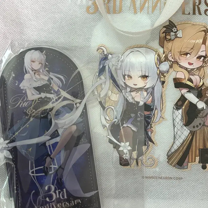 [BUNJANG] Eternal Return RIO 3rd Anniversary Exclusive Acrylic Stand &amp; Heart Eco Bag Bundle Set / 이터널리턴 이리 3주년 특전 리오 아크릴스탠드 리오하트 에코백 일괄