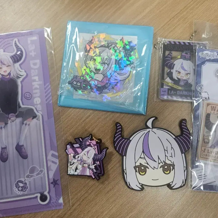 [BUNJANG] Hololive Laplace Darkness Merchandise Bundle Set / 홀로라이브 라플라스 다크니스 굿즈 일괄 판매