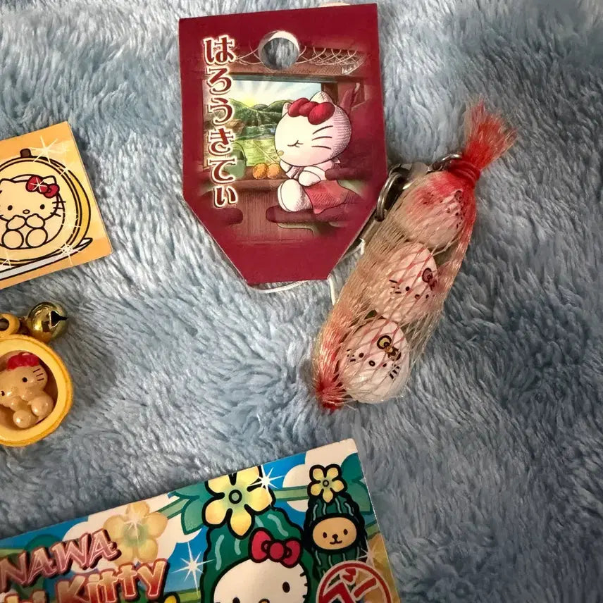 [BUNJANG] Hello Kitty Classic Strap Keychain 3 Types / 고전키티 스트랩 키링 3종