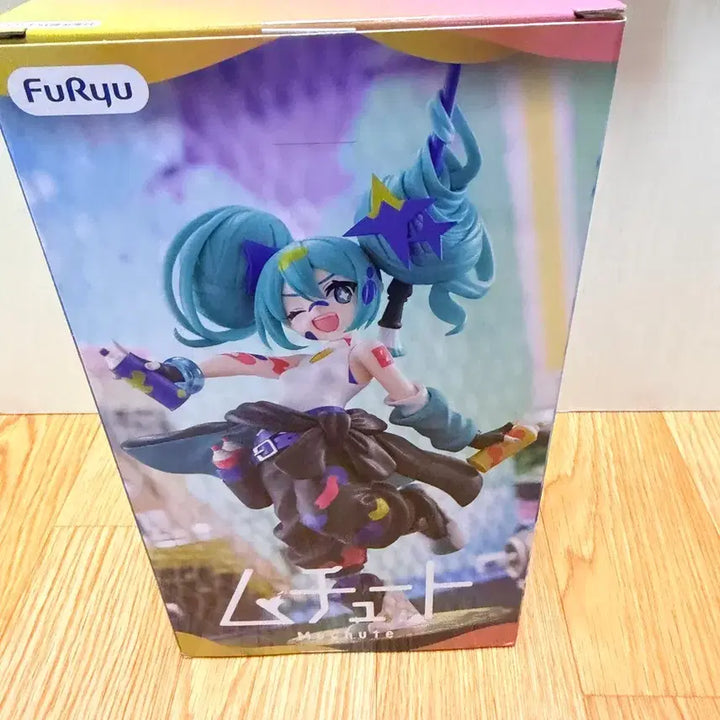[BUNJANG] Hatsune Miku Vocaloid Project Sekai Another Color Paint Girl Ver. Figure (Sealed) / (미개봉,현물)trio-try-it 보컬로이드 하츠네 미쿠 피규어 프로세카 어나더 컬러 페인트 걸 ver.