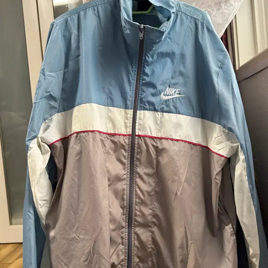 [BUNJANG] Nike Vintage Windbreaker (G-Dragon Worn) / 지드래곤 착용 나이키 빈티지 바람막이