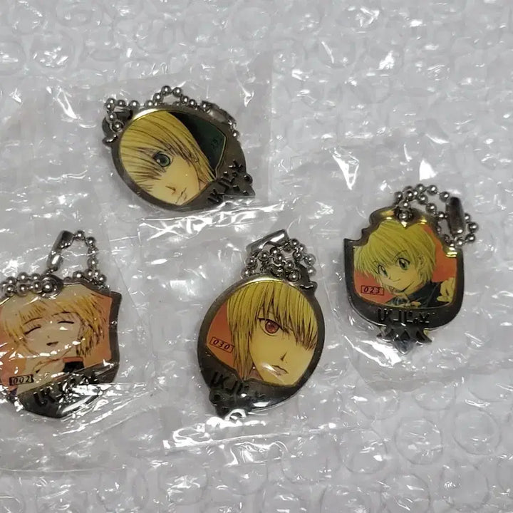 [BUNJANG] Hunter x Hunter Kurapika Visual Metal Keychain Classic Gacha Set (4 pcs) / 헌터헌터 크라피카 비주얼 메탈 키링 고전 가챠 4개