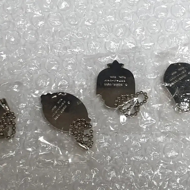 [BUNJANG] Hunter x Hunter Kurapika Visual Metal Keychain Classic Gacha Set (4 pcs) / 헌터헌터 크라피카 비주얼 메탈 키링 고전 가챠 4개
