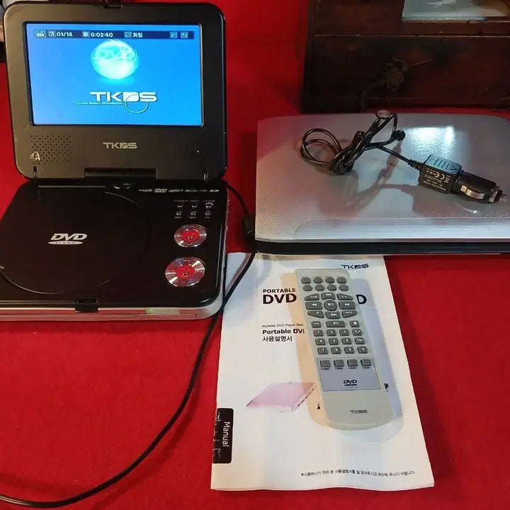 [BUNJANG] Vintage Mini DVD Player / 빈티지 DVD 미니 플레이어
