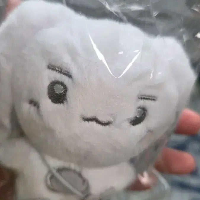 [BUNJANG] ATEEZ Fanmeeting MD Silvery Plush Keyring / 에이티즈 팬미팅 엠디 실버니 플러쉬 키링