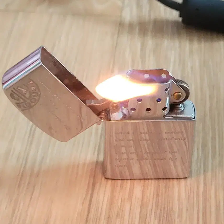 [BUNJANG] Renoma Engraved Silver Lighter / 라이터 레노마 각인 실버