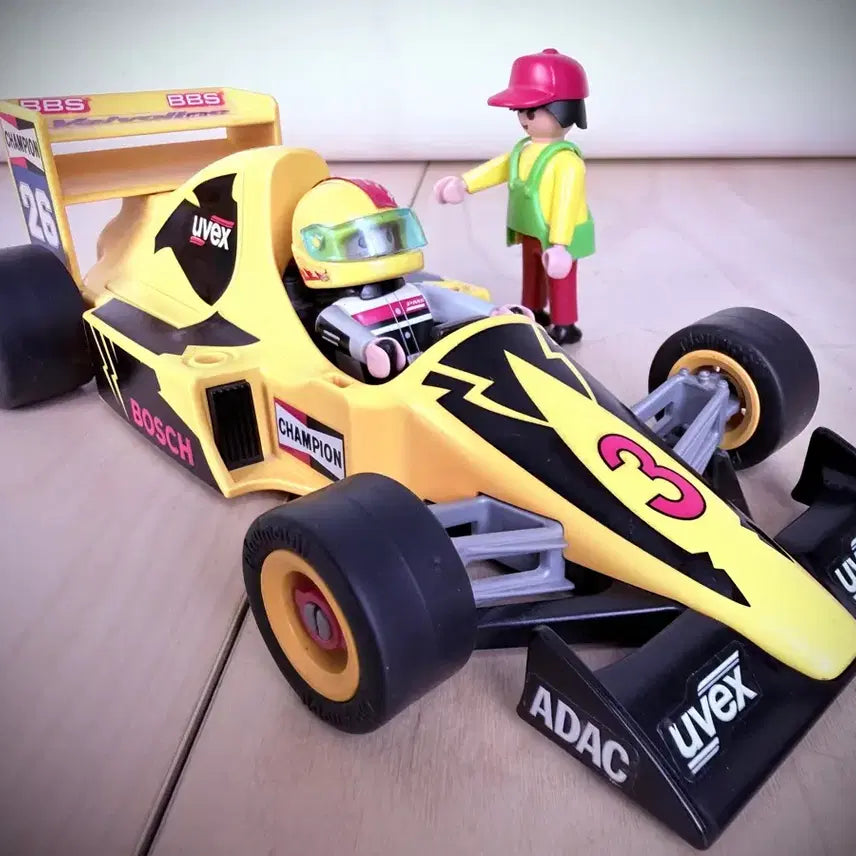 [BUNJANG] Playmobil 3930 F1 Grand Prix Racing Car with Driver and Mechanic Figures / 플레이모빌 3930: 내 손 안의 F1 그랑프리!