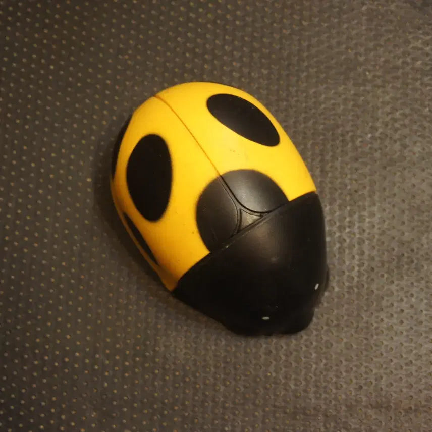 [BUNJANG] Vintage Ladybug Mini Vacuum Cleaner Classic Toy / 빈티지 무당벌레미니청소기 고전완구 고전장난감 빈티지장난감UU