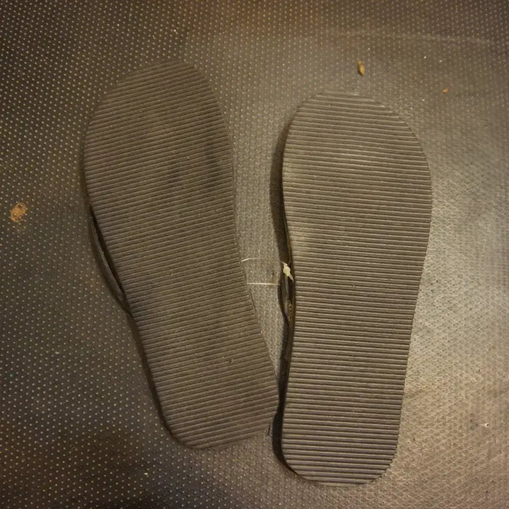 [BUNJANG] Vintage Slipper Interior Prop / 빈티지슬리퍼 인테리어소품 카페소품 매장소품UU