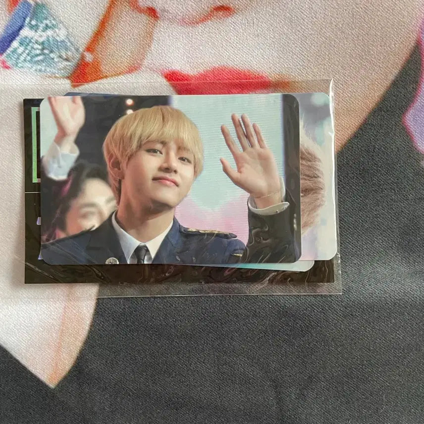 [BUNJANG] BTS V Reflector Slogan / 방탄소년단 뷔 V 반사슬로건
