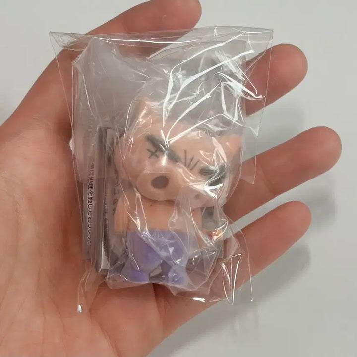 [BUNJANG] Crayon Shin-chan Buriburi Gacha / 짱구는 못말려 부리부리 가챠