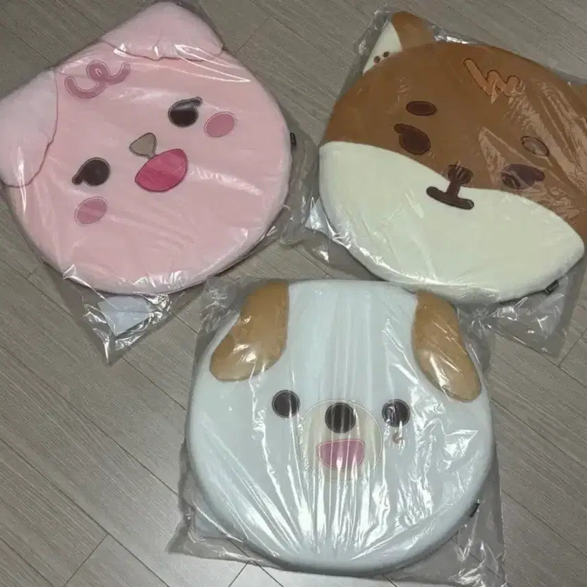 [BUNJANG] DAY6 Denimals Petitmalls Cushion Kai Phil Don Bundle Set Photocard / 데니멀즈 쁘띠멀즈 방석 필 케 돈 원가양도 데이식스