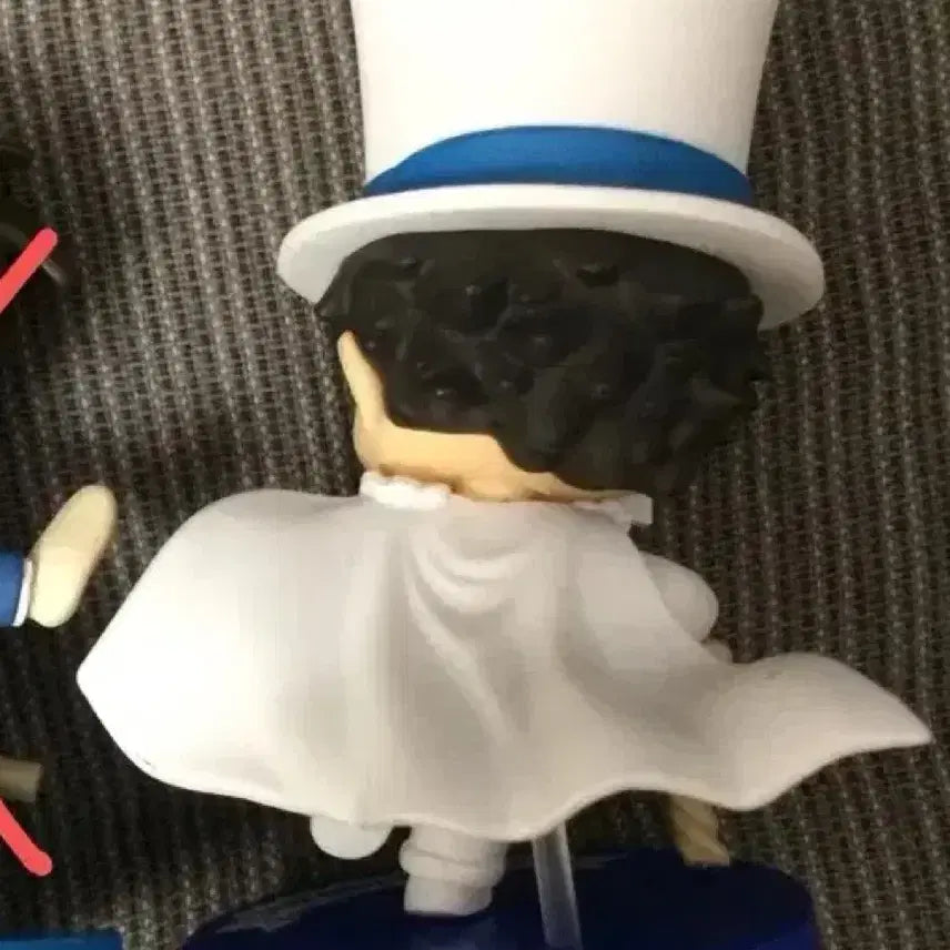[BUNJANG] Detective Conan Kaito Kid Tug-of-War Figure / 명탐정코난 줄다리기 피규어 괴도키드