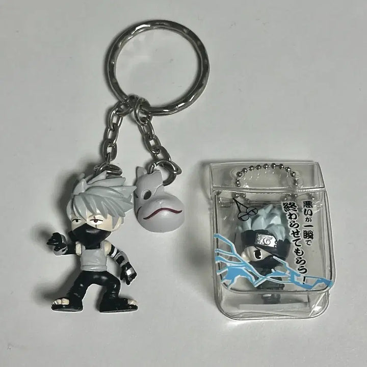 [BUNJANG] Naruto Kakashi Vintage Figure Keychain / 나루토 카카시 고전 피규어 키링