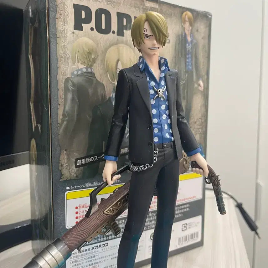 [BUNJANG] One Piece Sanji Strong World POP Figure / 원피스 상디 스트롱월드 POP 피규어 팝니다