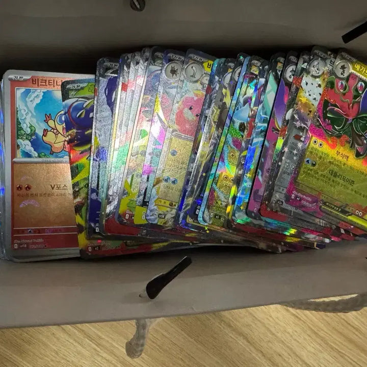 [BUNJANG] Pokemon Cards Bulk - Approximately 2300 Cards (3.7kg) with Japanese and Korean Rares / 포켓몬카드 벌크 약 2300장 판매 3.7kg 덱소스 한판,일판 rr