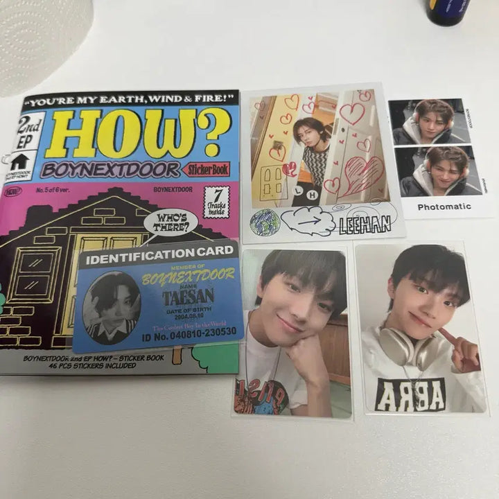 [BUNJANG] BOYNEXTDOOR UNHak TaeSan LeeHan RiWoo Photocard Sticker Book HOW Album Postcard Set / 보이넥스트도어 운학 태산 이한 리우 포카 스티커북 how 앨범 엽서