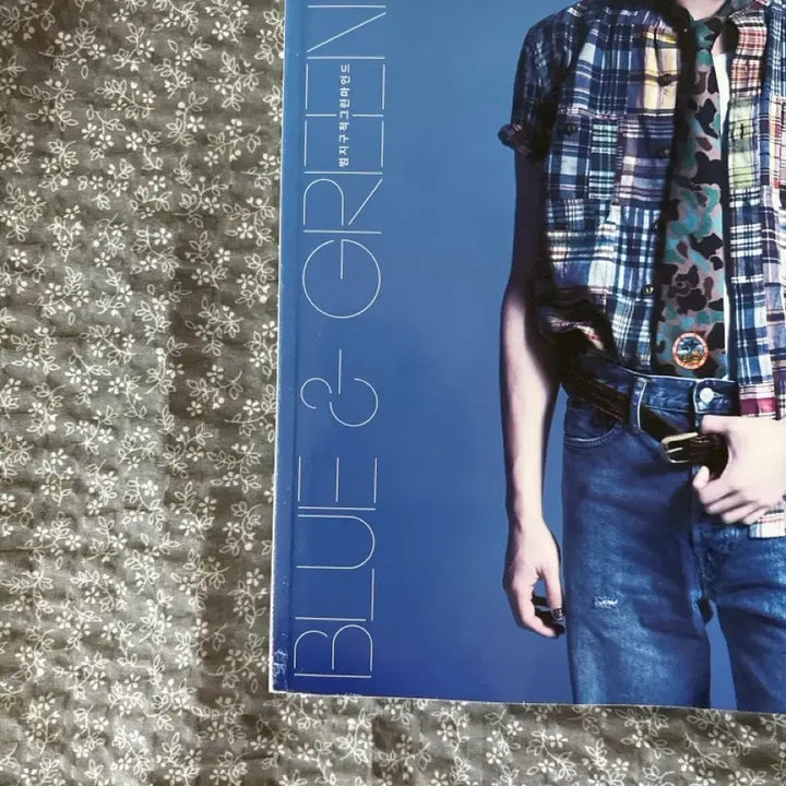 [BUNJANG] Byun Woo Seok ELLE April 2024 Magazine / 마크  변우석 엘르 24년4월