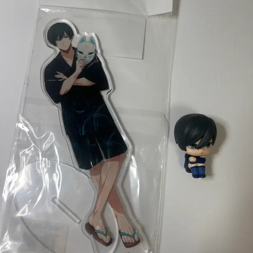 [BUNJANG] Blue Lock Rin Itoshi Acrylic Stand &amp; Gacha Figure Bundle Set / (반택포 일괄) 블루록 이토시 린 아크릴 스탠드 가챠 피규어