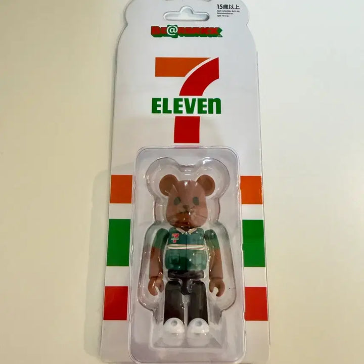 [BUNJANG] Seven Eleven Bearbrick Figure / 세븐일레븐 베어브릭 피규어