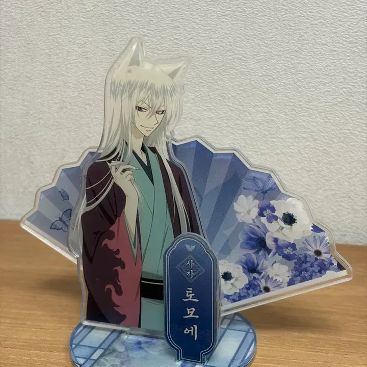 [BUNJANG] Oshinryeong Tomoe Acrylic Stand / 오신령 토모에 아크릴 스탠드