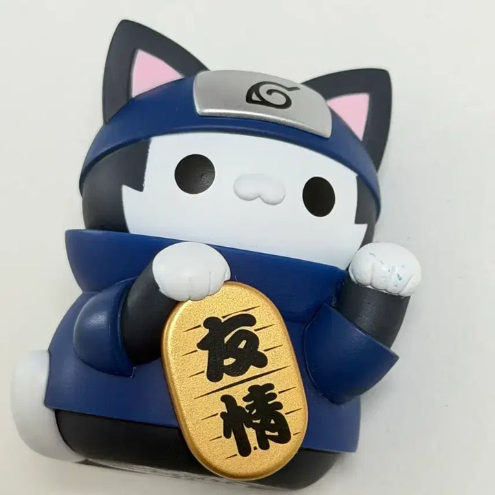 [BUNJANG] Megacat Manekineko Sasuke Figure / 사스케 냐루토 메가캣 마네키네코 피규어