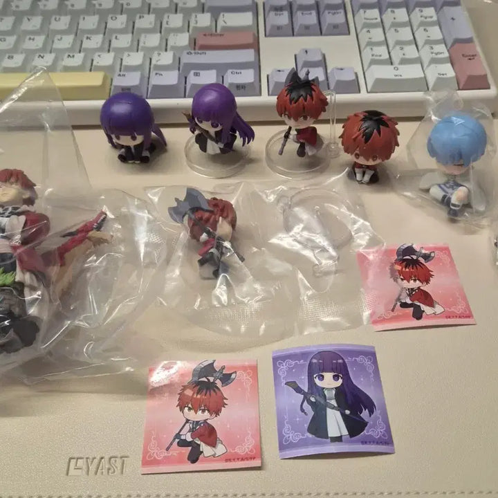 [BUNJANG] Frieren: Fern &amp; Stark Himmel Gacha Figure Bundle / 프리렌 페른 슈타르크 힘멜 가챠 피규어 일괄 판매합니다