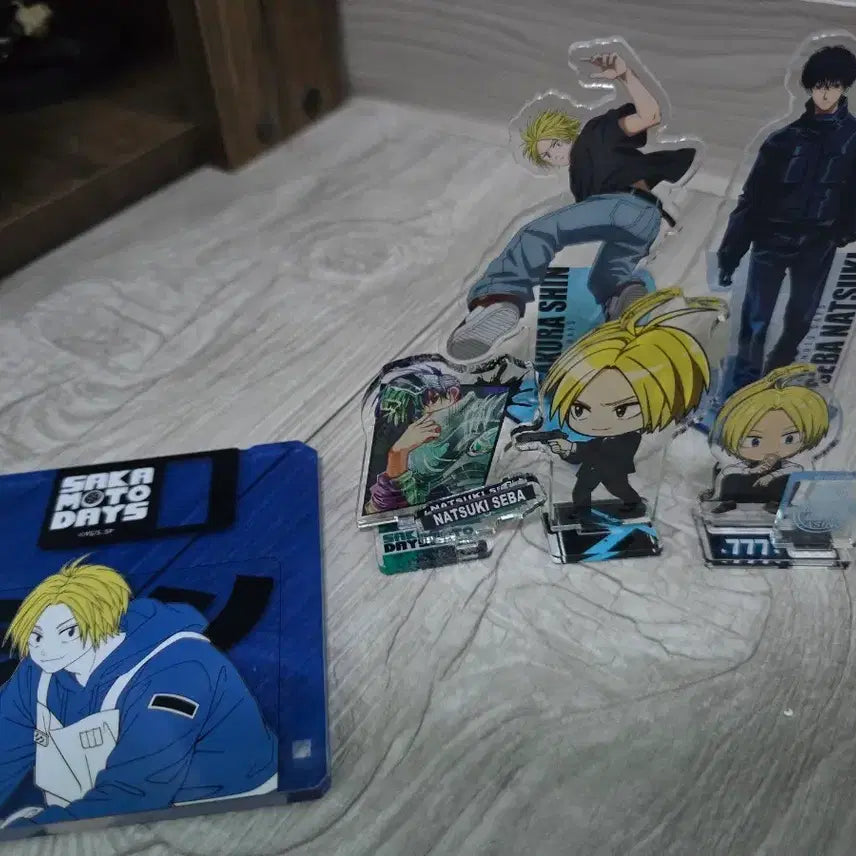 [BUNJANG] Sakamoto Days Asakura Shin + Sakamoto Tatsuki Acrylic Stand Bundle Set / 사카모토데이즈 아사쿠라 신 + 세바나츠키 아크릴 일괄떨이