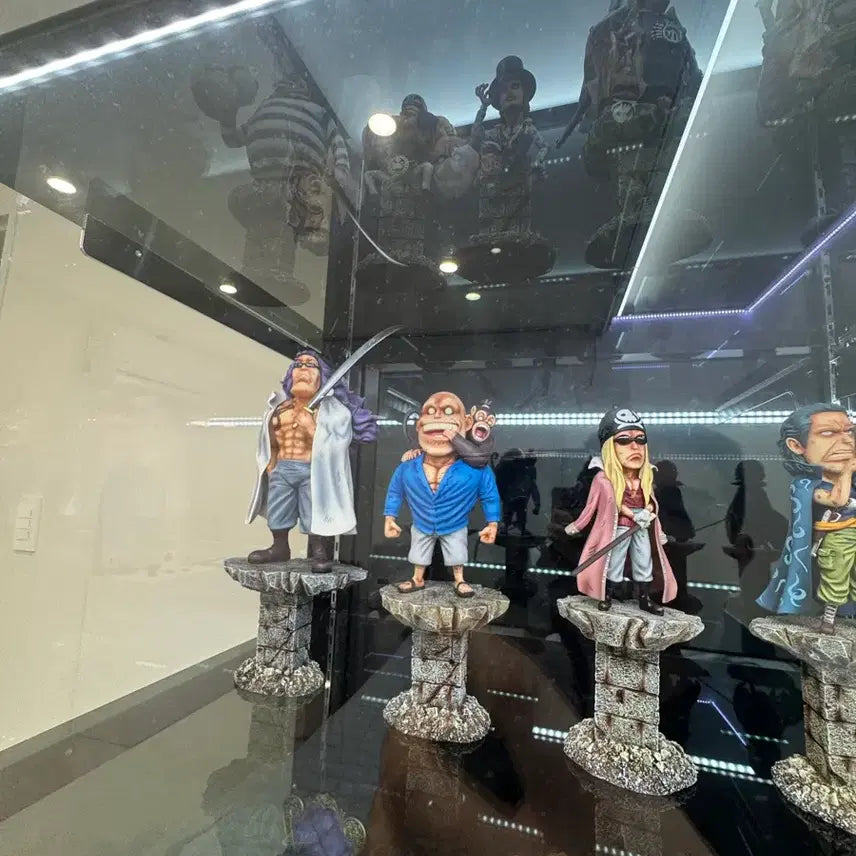 [BUNJANG] Shanks Pirates Collection Figure / Pt샹크스해적단