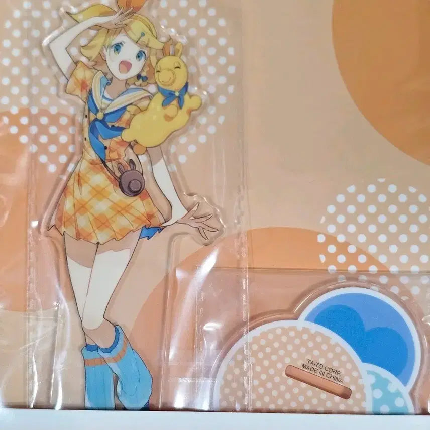 [BUNJANG] Rody x Hatsune Miku Kagamine Rin Acrylic Stand + Megurine Luka Poster Set / Rody 미쿠 쿠지 D상 아크릴 카가미네린 린 코스터 +메구리네 루카 포스터 증정
