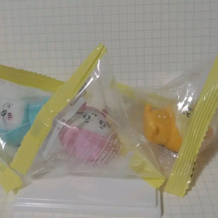 [BUNJANG] Chimii Kawaii Hachiware Usagi Pajama Figure Bundle Set / 먼작귀 피규어 파자마 치이카와 하치와레 우사기 일괄