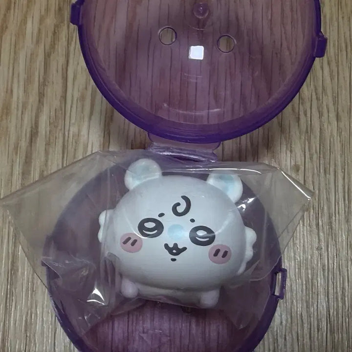 [BUNJANG] Chiikawa Baby Crawling Mini Figure Momonga / 치이카와 베이비 엉금엉금 미니 피규어 [모몽가]